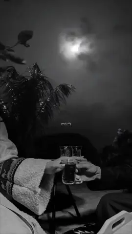 كل عام وكل يوم وكل ليله.. كل لحضه عاشها القلب بزماني..