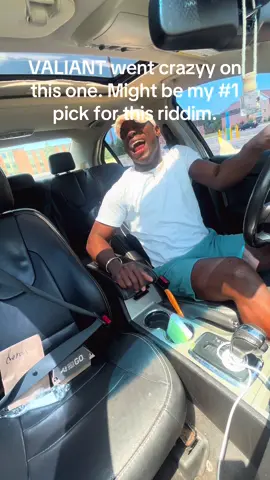 Who yall thinks got the beat song right now?@rvssian  @VALIANT @Hapilos #jamaicatiktok #guyanatiktok #caribbeantiktok #isderon #