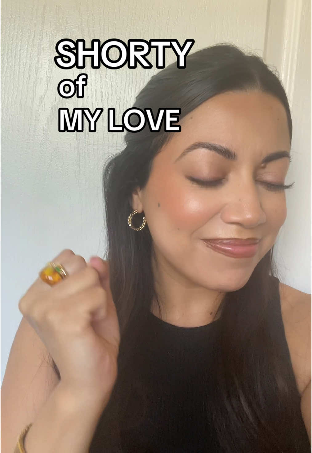 CHAPARRA de mi amor 🪗 #chaparrademiamor #ramonayala #rolas #lyrics #translation #carneasada #fyp #parati  • @windsorstore #windsor #jewelry #rings #earrings #accessories 