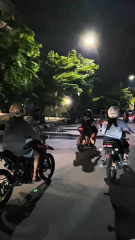 hiburan wanita🗿 #fypシ #kawasakininja #supermotoherex #semarang24jam 
