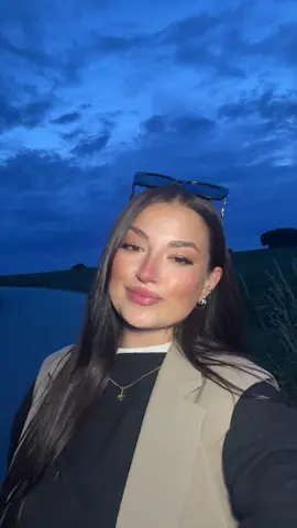 @Lune 🌙 was ist das bitte wieder für ein geiler Song 🥹🥹❤️ #fyp #fürdich #viralvideos #trendvideo #trendingsound #lune #nichtverdient #night 
