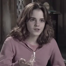 ايما هنا غيييير || تعالوا انىىىتا .                                              #harrypotter #hermionegranger #ronweasley #hogwarts #fyp 