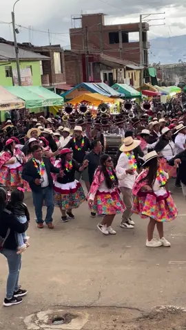 Tabsi 🖤❤️@TUPAC AMARU ❤️🖤🔥 #huaynosperuanos🇵🇪 #chupaca #ahuac #fiestapatronal #sansebastian #clubdefans #niñojesusdepraga #muliza #huancayo #jauja #huancayo_perú🇵🇪❤ #tabsilovers #tupacamarubandashowinternacional #tabsi 