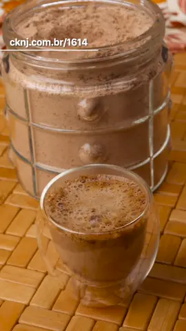 CHOCOCINO 📌 Salve esta receita para não esquecer! INGREDIENTES 200 g de Chocolate ao leite ou meio amargo 270 g de Leite em pó (3 xícaras) 45 g de Chocolate em pó (1/2 xícara) 1 colher de sopa de Canela em pó 90 g de Açúcar (1/2 xícara) 40 g de Café solúvel (1 pacote) 10 g de Bicarbonato de sódio (2 colheres de chá) #chococino #chocolatequente #bebidadequente #cafeechocolate  #AprendaNoTikTok