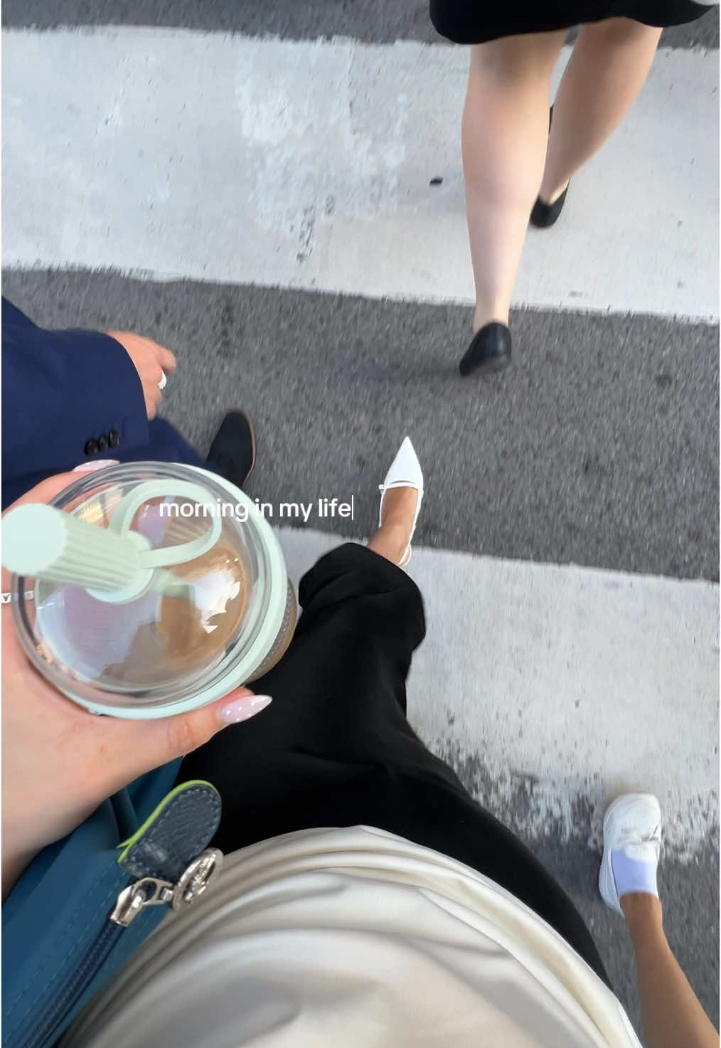 time stamped morning routineee 🩵 #dayinthelife #morningroutine #morninginthelife #postgrad #corporatelife #corporategirlies #morningmotivation #pilates #pilateslovers #thatgirlaesthetic #thatgirlroutine #preppylifestyle #summerinternship #summerinthecity #lifestylevlog #lifestyleaesthetic 