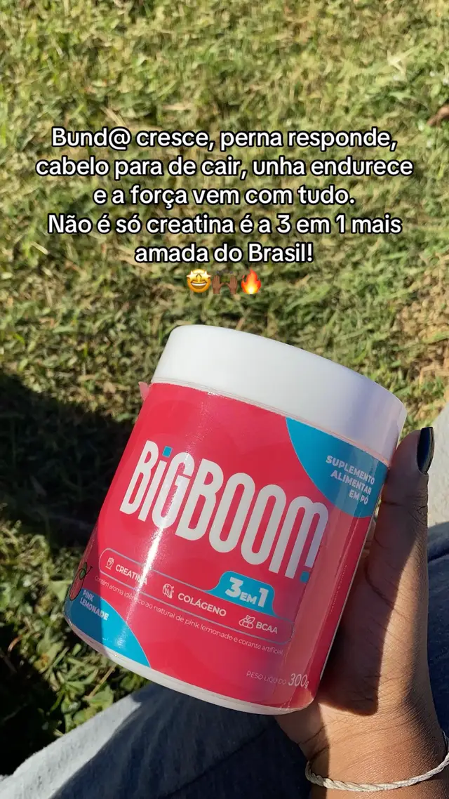 Você treina, cuida da alimentação, mas sente que os resultados estão travados? Talvez o que falte é um suporte inteligente para o seu corpo! A creatina rosa da Bigbom: • Turbina sua força • Recupera seus músculos mais rápido • E ainda cuida da sua pele, unhas e articulações É o combo perfeito de creatina + BCAA + colágeno. Tudo isso com apenas 2 scoops por dia! 🩷 Dê esse passo e sinta a diferença na sua rotina! ✨ #creatina #musculação #academia #suplementos #bigboom 