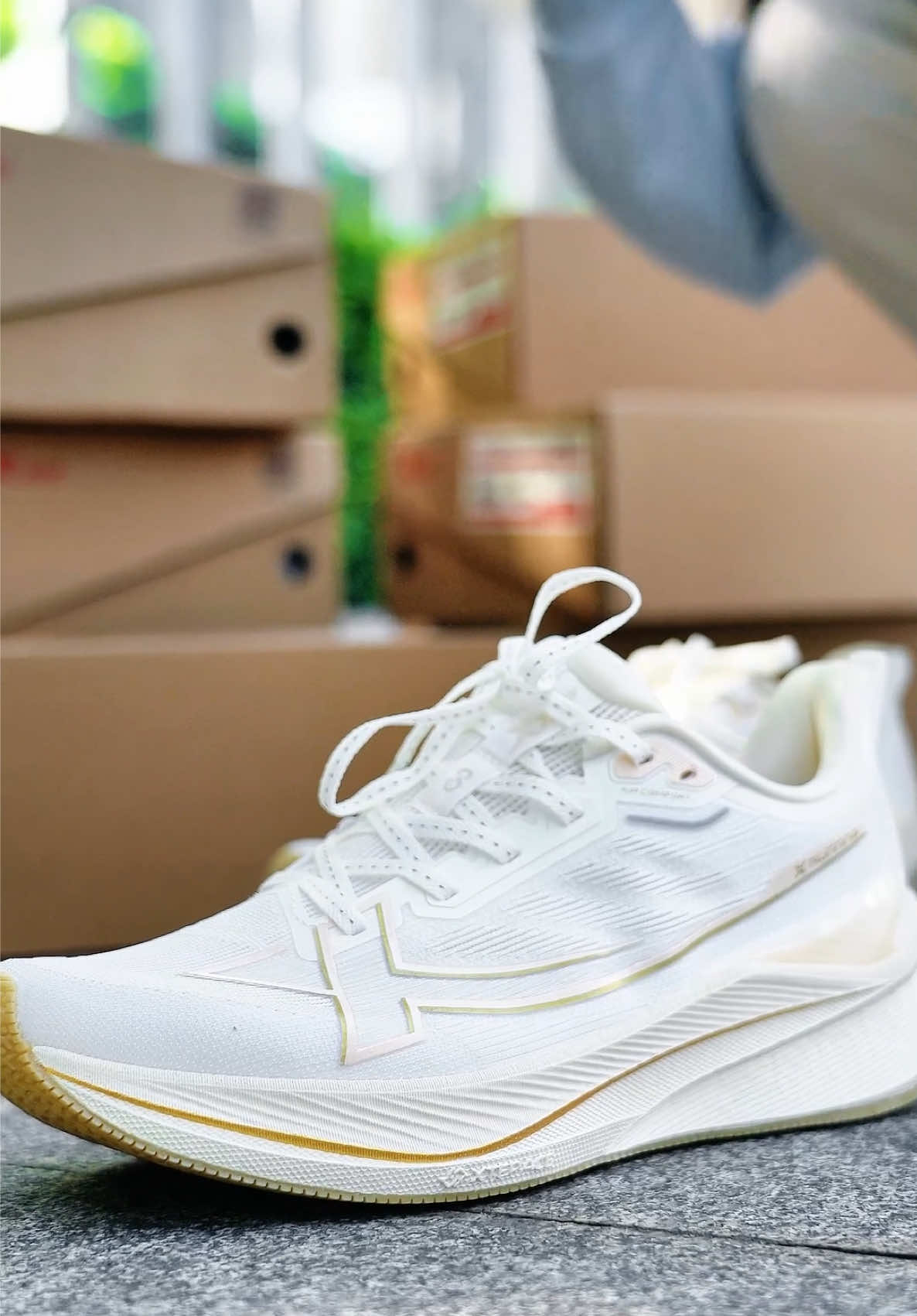 Ace-XTEP 2000km 3.0 Color Apircot cahaya. #xtep #training #stable #breathable #marathon #Running 