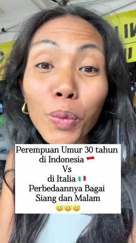 Umur 30 tahun di negara kita vs di Italia… bedanya kayak siang sama tengah malam. 😅 Di negara kita, umur 30 tuh sering banget dianggap udah “tua”. Nyari kerja susah, dibilang “kelewat umur”. Belum nikah? Wah, langsung dicap “perawan tua” lah, “ada yang salah kali sama dia” lah. Padahal… ya hidup-hidup  kita  juga, Bu 😭 Aku ngalamin sendiri. Waktu umur 25, nyari kerja tuh susah banget. Belum nikah, belum punya pasangan, rasanya kayak dosa sosial 😅😅 Udah kayak siap-siap dipaketin ke panti jompo padahal baru juga lulus cara hidup 😅 Tapi di Italia, beda banget! Umur 30 itu masih fresh, masih bunga-bunganya kehidupan. Banyak yang belum nikah, belum punya anak, dan… gak ada yang ribut. Orang-orang di sini mikirnya: “hidup tuh dinikmatin dulu, nanti juga nikah kalo udah siap.” Mereka sekolah, kerja, traveling, cari jati diri… Baru deh mikirin nikah pas udah mantap, secara mental dan rekening bank 😎 Di sini, umur 30 tuh masih bebas pakai baju warna terang, masih Boleh healing sama healing sini dan gak ada yang komen, “kok belum nikah sih?” Intinya? Jadi perempuan itu gak ada tanggal kadaluarsanya. Kita punya waktu kita sendiri. Mau nikah, kerja, atau healing dulu juga boleh… Yang penting bahagia, bukan terburu-buru! #diahgiordano  #CeritaBarengTehDiah  #NgontenBarengTehDiah  #HidupBarengDiahGiordano  #CurhatTehDiah  #SuaraPerempuanBersuara  #Perempuan30an  #CeritaLintasBudaya  #CewekCerdasGakTakutUmur  #SelfWorthPerempuan  #GakAdaKadaluarsa  #NgontenDariHati  #BersuaraLewatKonten  #belajarbarengtehdiah 