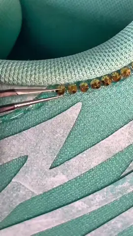 Custom vibes #vibewithme #customsneakers #myartwork 