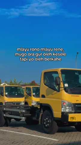Selamat pagi, jemputlah rezeki seperti burung mencari makan. Dia pergi pagi dan pulang sore, yakin dengan rezeki yang didapatkannya hari ini  #mitsubishi #fuso #mitsubishifuso #canter #truck #bojonegoro #srikandi #runner #runnerambasador #angkutanbarang #temansejalan #euro4 #truckindonesia #truckcanter #truckcanterindonesia #srikandibojonegoro  #sopircanter #sopirtruck #sopirtruckindonesia🇮🇩 #truckcanter 