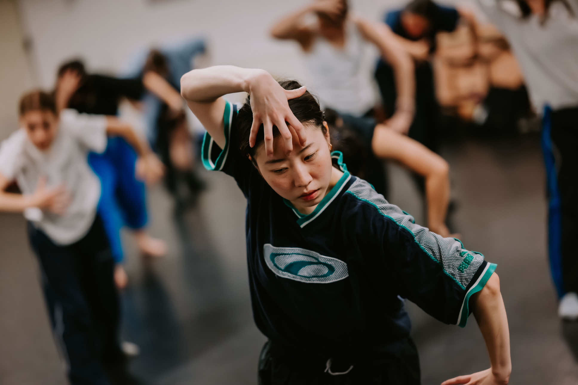 Contemporary Dance Class by DFP  Choreographed by Angelina Gorgaeva #dancefilmperformance #conteporarydance #contemporarydanceclass #contemporarydancelondon #dance 