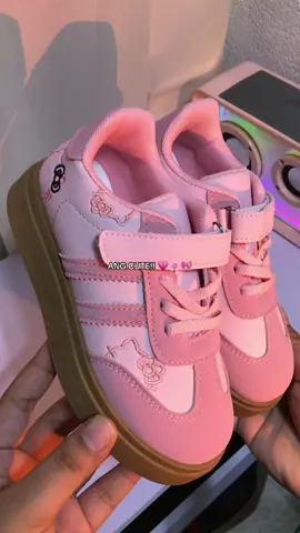 Pink shoes for kids 💗 #fyp #foryou #foryoupage 