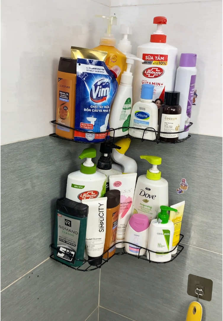 Kệ góc dán tường nhà tắm và góc tường nhà bếp, tiết kiệm không gian và để đồ đạc gọn gàng sạch sẽ  #kegocdantuong #kegoctuong #kedantuong #kegoc #kegocnhatam #kegocnhabep #kededo #kededonhabep #kededonhatam #nhatam #nhabep #nganbaby95 #muataitiktok #xuhuongtiktok  @Ngân BaBy 95  @Ngân BaBy 95  @Ngân BaBy 95 