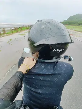 ata kon location..? 🙃  #bikeridewithbow #foryou #bikelover #bikeride @✨🧸Priyaa🧸✨ #coxbazar #merindriveroad #foryoupageofficiall 