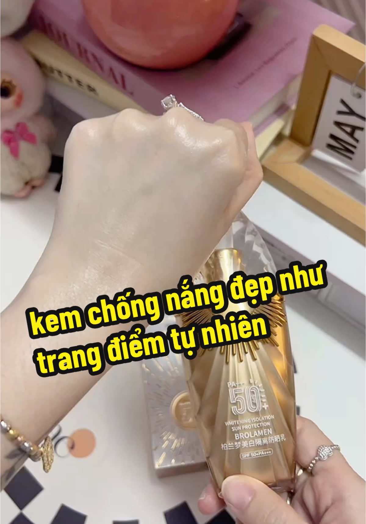 #kemchongnang #kemchongnangnangtone #kemchongnangchekhuyetdiem #phunu #lamdep #trangdiemtunhien #xuhuong #reviewlamdep 