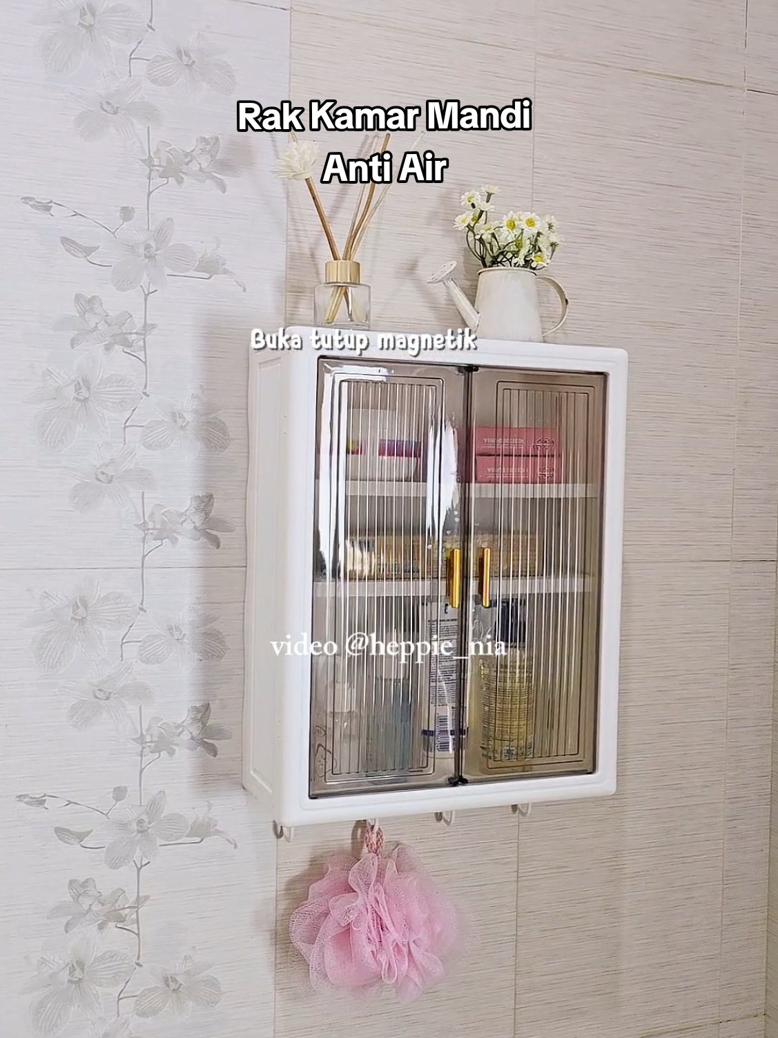 Rak kamar mandi tanpa paku,anti air,dilengkapi cantolan #rakkamarmandi #rakkosmetik #lemarimultifungsi 