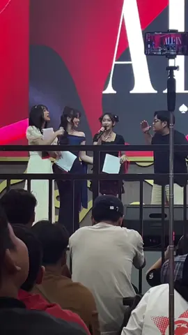 Freya at JKT48 All in Tour 2025 -CIMAHI.. #ALLINTOUR2025cimahi #freyanashifajayawardana #freyajayawardana #jkt48 