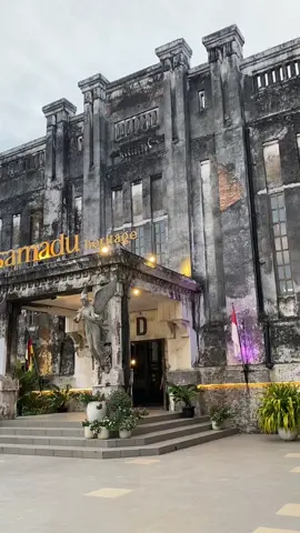 Yg lagi rame di solo #theheritagepalace #rasamaduheritage #surakarta 