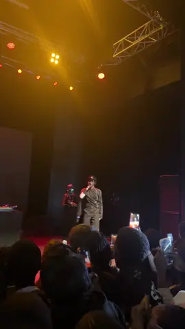 @BlaqBonez performed at Black Sherif’s Iron Boy tour inside the O2 Shepherds Bush, London #black #blacko #blacksheriff #london #promomakanliburan #ghanatiktok🇬🇭 #fyp #foryoupage #o2 #ghana #uktiktok #ghtiktok #f #rychspace 