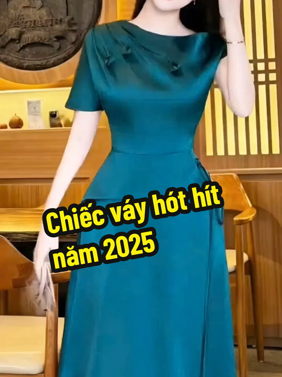 Chiếc váy hot hit năm 2025 #vayxinh #shopthoitranggiareso1 #viral #xuhuong #tiktok #foryou #videoviral #damdutiec #thoitrangnu 