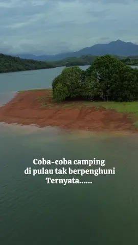 Ternyata setenang itu sob🥹 benar-benar masih alami.. semoga klo sdh viral tidak disalahgunakan atau banyak sampah disini deh yaa.. #fypシ #pulausirang #wisatakalsel 