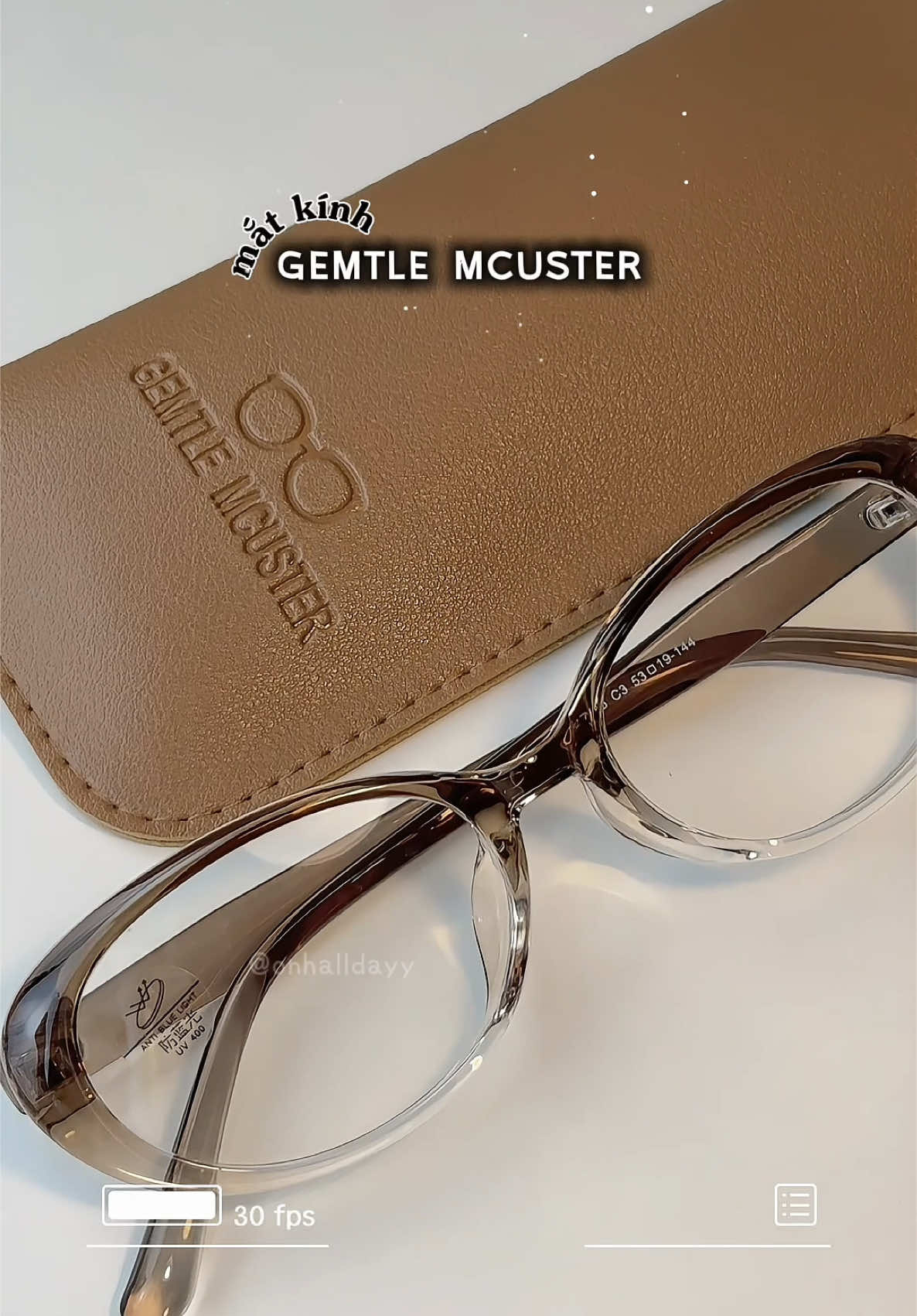 Màu này nó tây, nó đẹp áaaaaaa ✨✨💡 #unbox #kinhmat #unboxing #matkinh #matkinhnu #kinhmatnu #review #reviewthoitrang #phukien #phukienthoitrang #reviewlamdep #haultok #onhalldayy #onhacangay #xh #hottrend #fashion #thoitrang 