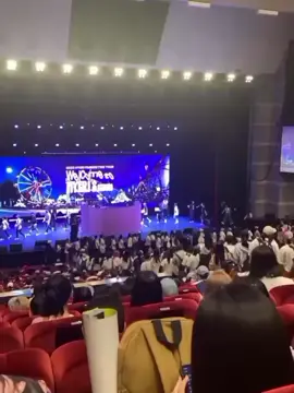 trung bình fanmeeting #CapCut #hwpz_grpೀ #jaeyeri #hyeri #banbanbebe #dongtinhnu #gl #voiu #x #xh #xhtiktok #xhuongtiktok #xybca #fyp #fypシ 