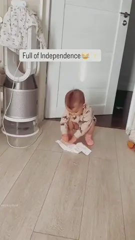 Baby so funny video #cutebabies #funnyvideos #ha #funnybaby #TikTokfunny #fyp #babiesfunny #TikTok #viral #lovebaby #foryoupage #shorts #video #cute #socute #sofunny #viralfunny #funny #babies # #socute #America #Switzerland #funnyvideosAli #waleed_mdz #kids #kidsfunny #mdz #unitedState #Netflix #America #usa🇺🇸 