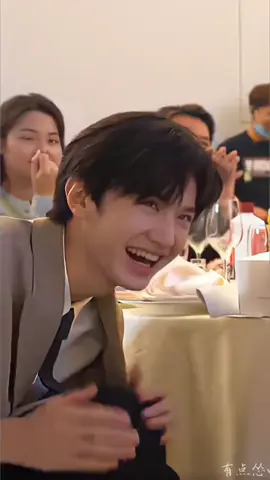 yuu yuuu yuan ketawa mu 😂 #chenzheyuan 