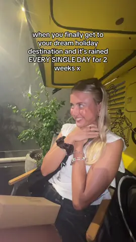 BALI WTF IS THIS PLZ #bali #baliweather #rainbow #help #rainstorm #indonesia 