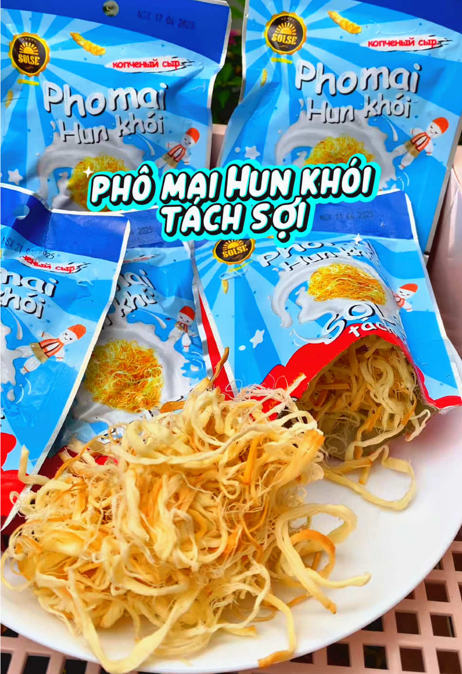 mua 1 gói phô mai hun khói 50g ,tặng 1 gói 50g phô mai dây xông khói đã tách sợi #phômaihunkhói #phômai #solse 