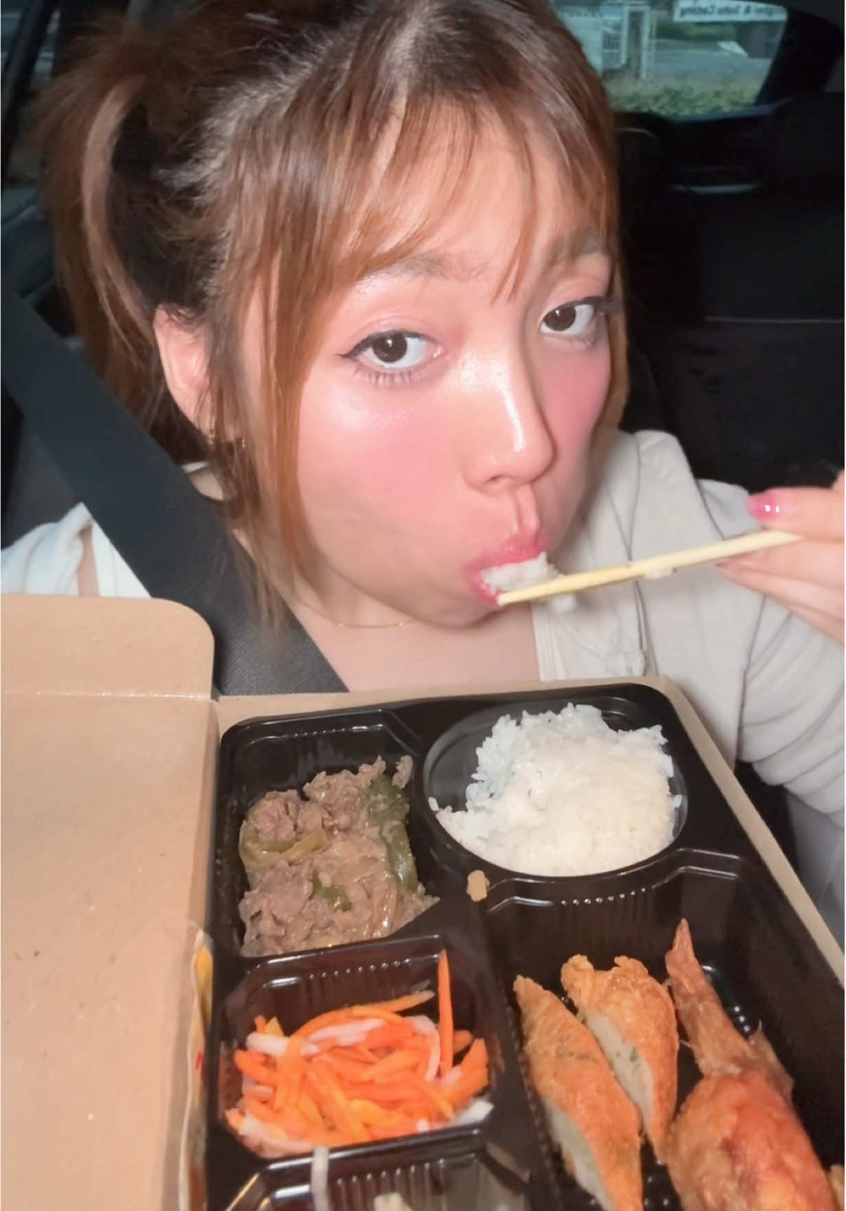 Upload malem2 biar kalian ikuta laper 😂😂😂