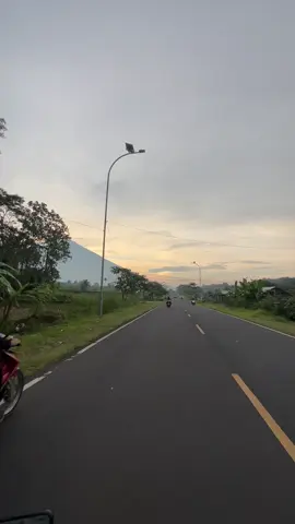 #kuninganhits #sunset #ciremai 