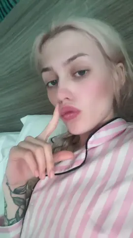 Чт за маска кринж