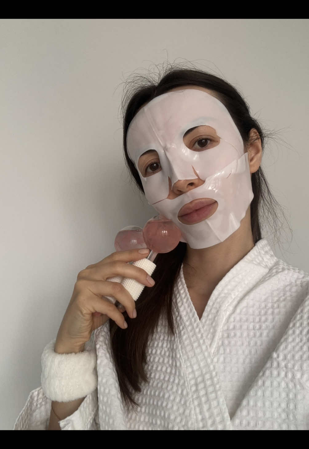Clean Girl Routine That Actually Works 🧖🏼‍♀️🐚🤍  #SelfCare #beauty #haircare #londonselfcare #uk #london #losangeles #newyork 