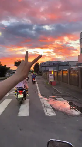 Bầu trời đài nam trước bạo😅