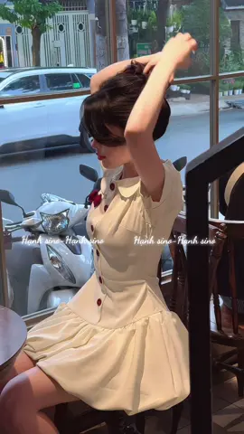 Trắng kem xinhh#xhuong #xh #tiktok #vayxinh #thoitrang #homnaymacgi #thoitrangcongso #viral #trending #homnaymacgi #trend #LearnOnTikTok #phoido #xhtiktok #style #quanao #fashion #outfit #fyp #foryou #thoitrangtiktok 