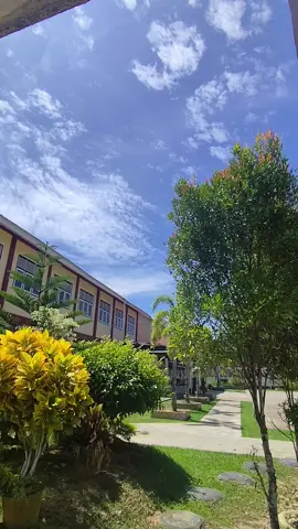 SMA Negeri pertama di Sambas: 