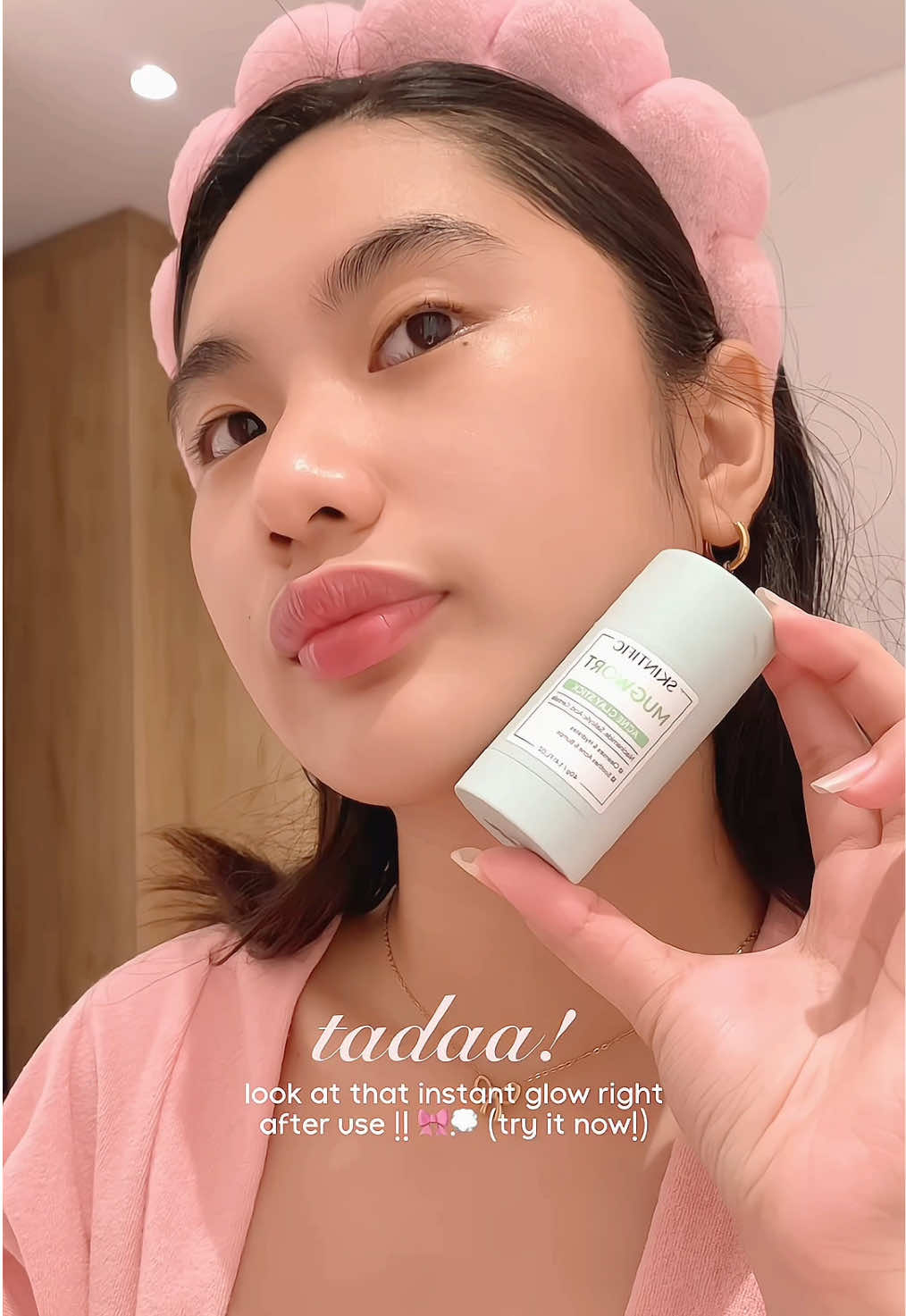 do my night time skincare with me! 🎀🧖🏻‍♀️ using @SKINTIFICPH mugwort clay stick! 🫶🏻  #skincare #skintok #skintific #mugwortclaystick  #claymask #nighttimeskincareroutine #skintificclaystick #fyp #foryou #creatorsearchinsights  