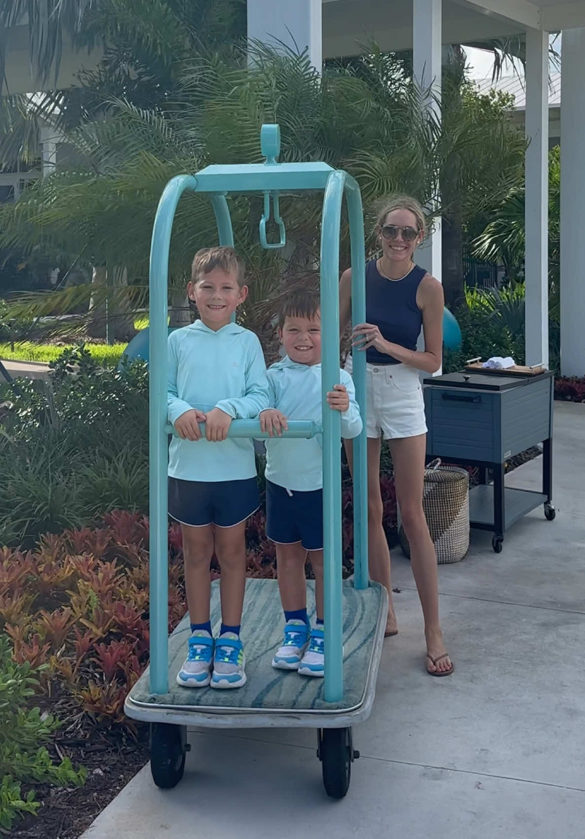 Summer vacation at the Faro Blanco Resort in Marathon, FL was truly a blast! @hilton #marathonfl #floridakeys #flkeys #hilton #summervacation #familytime 