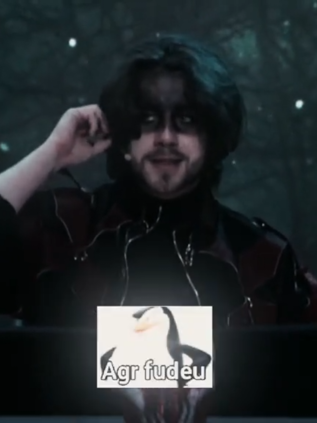 #CELLBIT ' #NATALMACABRO ⋆ Essa música é viciante ||                                ᯓ★ Scene pack: @max #ordemparanormal #ordemparanormalrpg #rpg #cellbitrpg #cellbitedit #edit #foryou #fyp #fy 