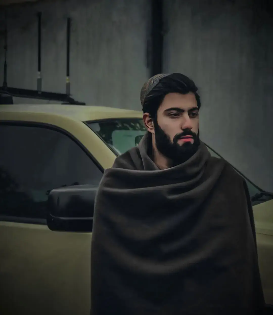 ذه كله د الفت د ميكدو ليوني نه وم زه کله د خايست د رنگینو لیونی نه وم زه کله د الفت د عظمتونو نه منكر وم زه کله د خايست د کمالونو نہ منکر وم ما کلہ پہ زخمونو کی سپرلی نہ دی ستایلی ما کلہ پر ہرونہ پہ ازغو نہ دی گنڈلی ما کله د گلونو د یاری نہ توبہ کڑی ما كله د رنگونو رنا نہ دہ نغمہ کڑی زما په برخه کلہ لیونی غمونہ نہ وو زما په لمن كله د تهمت داغونہ نہ وو زه کله زما گرانہ د زڑه سره مین نه وم زہ کلہ باغی نہ ومہ خود سره مین نه وم زه تل د محبت د عظمتونو ثنا خوان يم زہ ٹول عمر پہ دی گناه د ژبی اویزان یم زه نن هم د پرون غوندی پہ دی گناہ لتاڑ یم زه نن هم د فتوو د توپو مخی ته ولات یم زه نن هم د سپرلى بره خكالو نغمہ کومہ زه نن هم زندگی د محبت پہ تار تڑمہ زما زڑه خو ہم ہغہ دی چی تاته میخودلی زما ليونتوب غه دی چی تا خپله لیدلی خوزه ددغو ٹولو حادثو سره بلد يم د زان د سوزیدو د تماشو سره بلد يم ما ٹول عمر ہم دا کڑی دا اوس چی سہ کومہ هم دغسی پخوا و مه دا اوس چی سنگہ یمہ زما ژوند خو هم هغسي بي سره ليونتوب دى زما سترگو كى غسى يوغنى غنى خوب دى کہ تہ د نعمتونو د تيارو نه يريدلي ہ تہ ددى خبرو دغو خولو نه يريدلی کہ دغہ بوږنوونكى يرى تربى دی پہ زڑہ وی تراوسه ولی چوپ وی د زڑہ سرہ سہ دی نہ وی اوس سہ وشو چی داسی يريدلي یي اوتر یی ما هم يرول غواڑى ليونى يي زورور یی زہ سہ وکڑم ستا و منم د ژونده لاس په سر شم د مینی نه توبہ کڑمہ د مینی نہ منکر شم نہ نہ زمانہ نہ کیږی دا نہ کیږی دا نہ شی زما لمن دى چری په دروغو پاکہ نہ شی زما زړه دی د میني د عظمت پہ گناہ تور یی زما په نوم دی دغسي يوسل الزامہ نور یی ته زه ورزه چی تاته پکی پیخه نوره نه شی زما پہ الزامونو دى لمنہ تورہ نہ شی زما مینه خود سره ده باغی ده تاوانی ده زما ژوند لاتردى ورزى بايللي جواری ده صاحب شاه صابر @Qaiser khAn ❤️  @สล็อต สล็อตเว็บใหม่ 