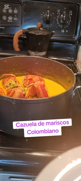 #cazuelademariscos #colombiano#recetafacil#cocina#cocinacolombiana#coninaecuatoriana#mariscos 