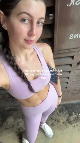 Just gonna make a run for it at this point😅 #miami 