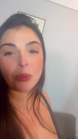 Que honra ter uma parceira de trabalho como você. Elisa Sanches Se tem storys já sabe tem vídeo.  #professoresnotiktok #professorafeffer #elisasanches #produçao #spollers 