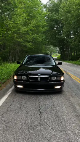 M62 Music 🤌🏼 #bmw #e38 #v8 #germancars 