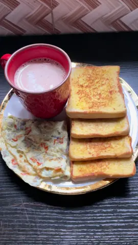 Just one slice of bread and small tea with egg for breakfast 😋😋anyway what do I know?  #IgboAmaka #goodfood #anambra #followes #food #followers