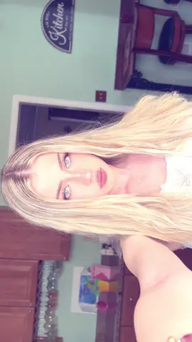 angel baby 🪽*chef’s kiss* 💋   #lipsync #prettygirl #fyp #viral #lipgloss #lipsyncchallenge #trending #explorepage