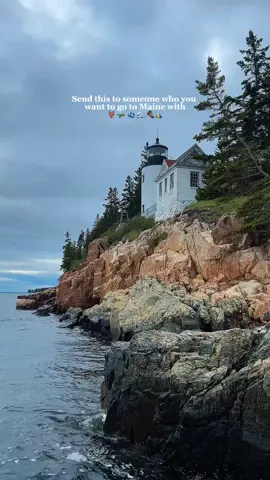 🦞 Send this to your travel buddy. 5 years on the road and there’s nothing like coming home to Maine for the summer. We’re soaking up every second, lobster rolls by the coast, hikes in Acadia, slow mornings uptacamp and that feeling you only get when you’re exactly where you’re meant to be. 🌲🌊 📍If you’re looking for wild beauty, small-town charm, and that classic New England summer feel then come see why we love calling Maine home. ✨ Send this to someone you want to explore Maine with this summer! #visitmaine #maine #bucketlisttravels #acadianationalpark #barharbor 
