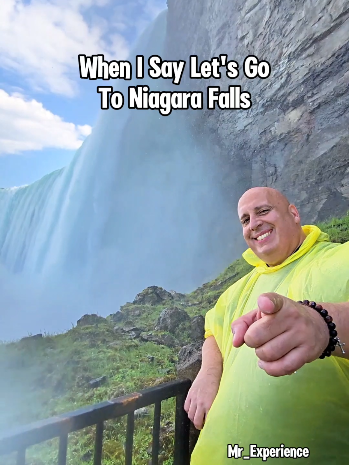 Let's Go! ❤️ A gift to us all, #NiagaraFalls  The energy, beauty & 🌈 rainbows!  #niagarafallscanada #horseshoefalls #vacation #mr_experience #brianmarciniak #livenow 